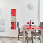 Boutique B3 Sweet Corner Apartment