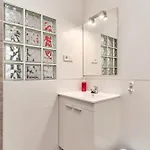Boutique B3 Sweet Corner